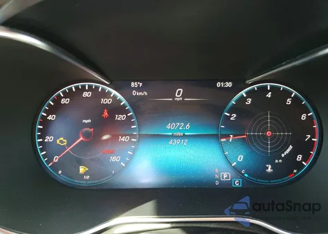 2020 Mercedes-Benz Glc 300 z USA, uszkodzony, nr VIN WDC0G8DB9LF754029